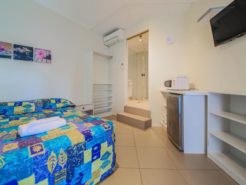 Biggera Waters Marlin Motel מראה חיצוני תמונה