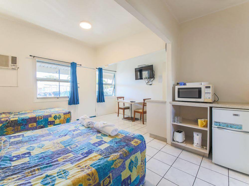 Biggera Waters Marlin Motel מראה חיצוני תמונה